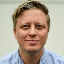 Michael Molitch-Hou